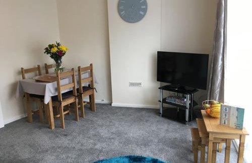 Wristland Court, Watchet - Photo 2