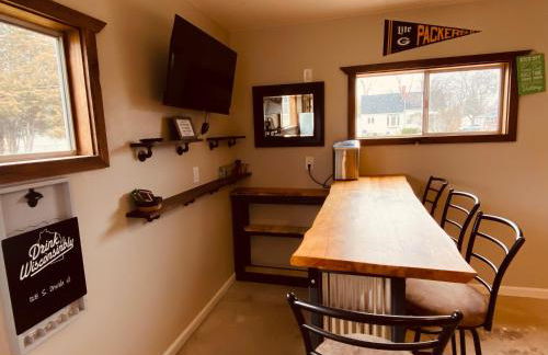 Green Bay Packer Game House or Resch Expo less than 1 mile from Lambeau Field - Foto 2