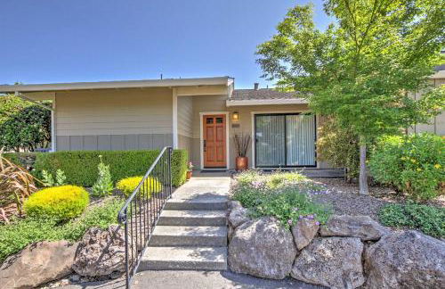 Peaceful Getaway on Silverado Golf Course with Patio - Foto 2