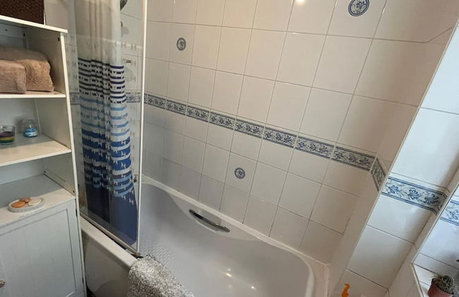 Stunning 3-bed Apartment in Croydon - Foto 9