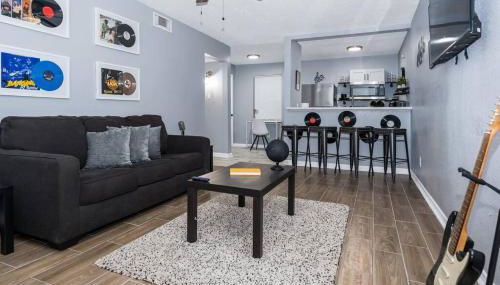 The Music Room Tsu,NRG,MedCtr,Concerts,rodeo - Photo 2