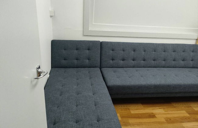 1 Double 2 single 2 Sofa Beds Suite 4 - Photo 7