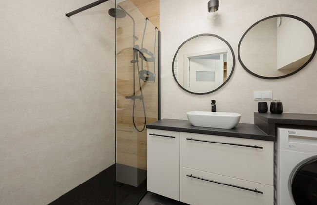 Pet-friendly Spadochroniarzy by Renters - Photo 40