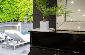 NEW Modern Oasis off Melrose - Rooftop - Pool - Photo 11