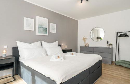 SHINY HOMES - City Center with Parking Place - Foto 38