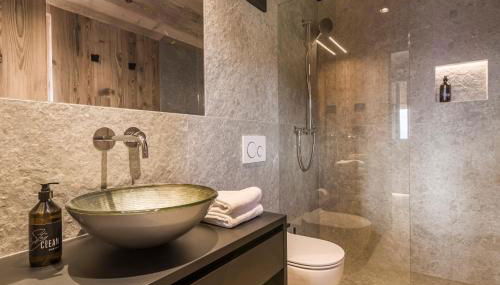 Stay COOPER I DIAMANTIDI Lodge - Modern Mountain Chalet in the Dolomites - Photo 3