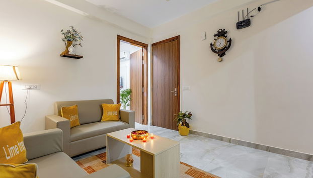 Coin salon dans le hall