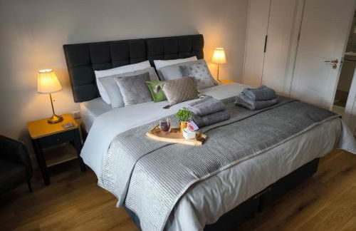 Homely 6 bed Cottage 30 mins to Heathrow, London, Legoland, Windsor Castle - Photo 47