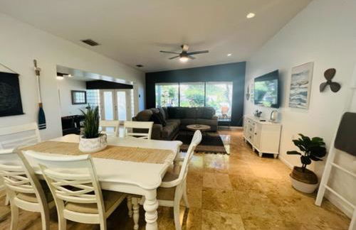 Pool, Hot tub, Close to Beaches, Shopping, More! - Foto 15