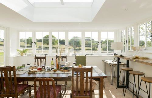 Historic Farmhouse Retreat Foot of the South Downs - Foto 7