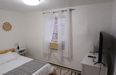 Monthly Stays - 2BR Apt in Bloomfield - 8 Min Walk from NJ Transit - Foto 16