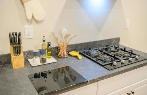 Entire Modern Cozy 2BR Apt mins SU LeMoyne DT - Foto 18