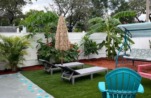 Tropical House - Photo 2