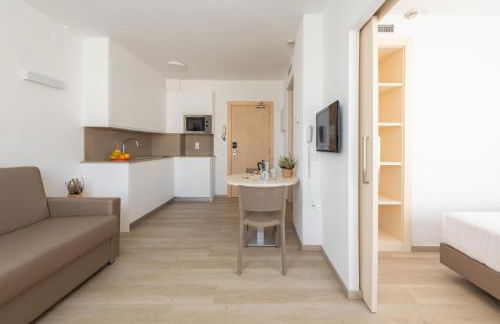 Atenea Park - Suites Apartments - Photo 76