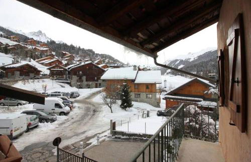 Atmospheric, original stone chalet in Meribel - Photo 23