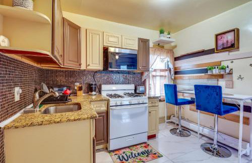 3 Mi to Dtwn Newark Eclectic and Walkable Apt! - Photo 10