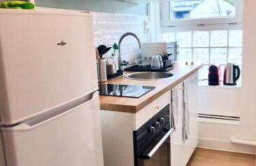 T2 Le Moderne • Netflix • Parking • Gare - Foto 4