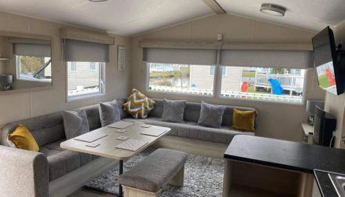 Haggerston Castle 6 Berth Caravan - Lakefield 115 - Foto 4