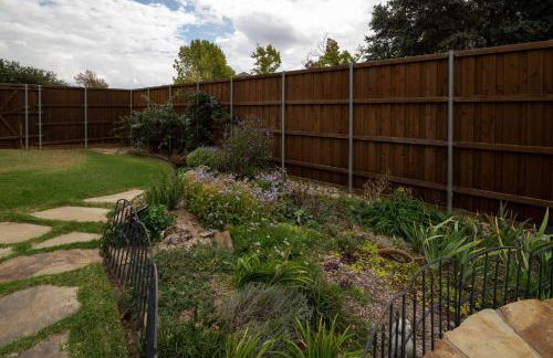 Pool, Games & World Cup Fun for the Whole Family - Foto 9