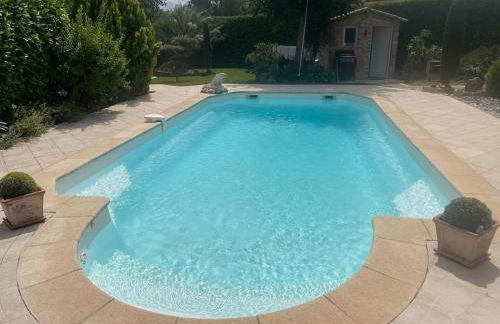 Villa with garden&pool, 4 air-conditioned rooms - Foto 29