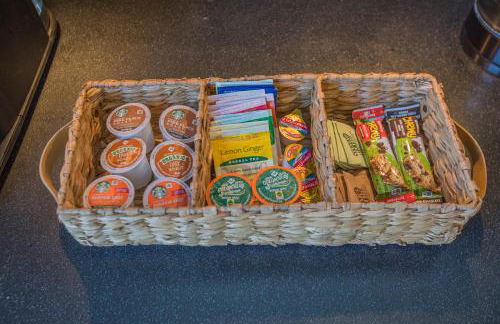 Designer Downtown Condo Suite - Splendid View - Foto 18