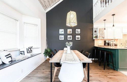 Scandi Chic-mins to KSU, Sleeps 5, wKing, pet friendly - Foto 13