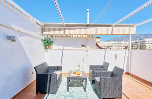 Penthouse - Private Rooftop Terrace, 2min to Beach - Foto 18