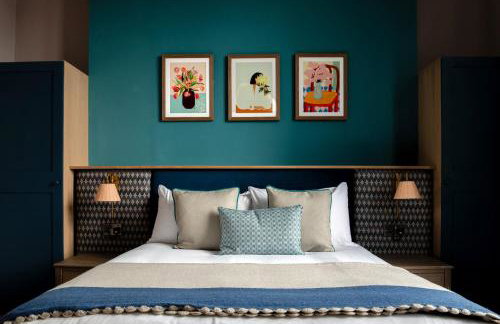 Round House Apartments - Photo 1