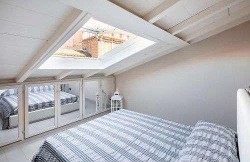 HOUSE Cavour 24 In the heart of Downtown Parma - Foto 9