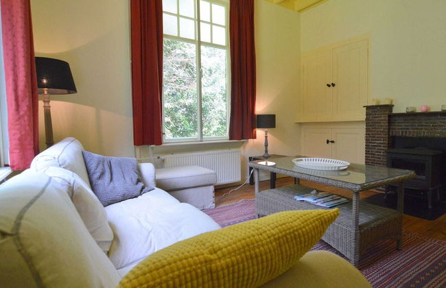 Cozy Holiday Home in Zelhem near Forest - Photo 2