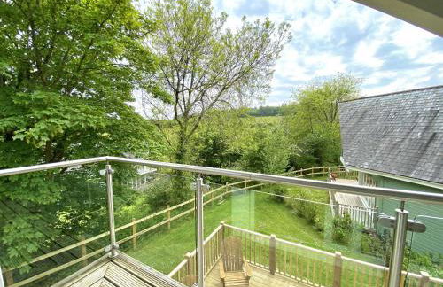 Trewhiddle Retreat V11 by Together Travel - Luxury 4-Bedroom Villa - Foto 1