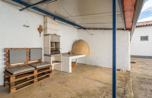 GuestReady - A classic Portuguese-style home - Foto 46