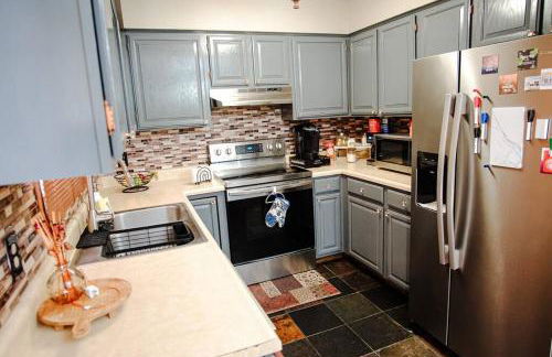 The Home Base McConnell AFB, Hot tub 3 bed 2 bath - Foto 16