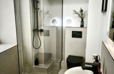 Danube Rooms - Self Checkin - Küche - Smart TV - Foto 58