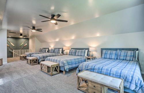 Spacious Lakefront Home with Private Dock! - Foto 26