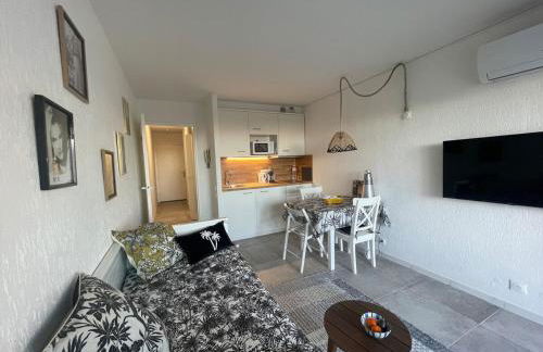 Studio with port view terrace with AC - Foto 4