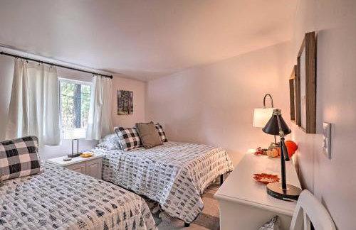 Renovated Cottage with Fire Pit in Munds Park! - Foto 17