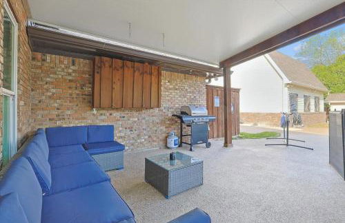 Gorgeous 4BR Holiday Home with Huge Yard and Pool - Foto 32