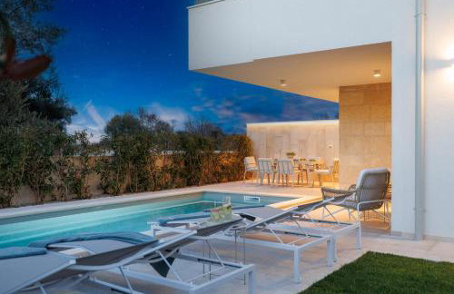 New 2026 Casa MARE Malinska with private heated pool - Foto 49