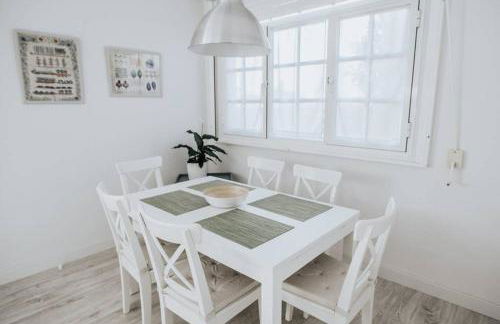 Chalet pareado a 5 minutos andando de la playa - Foto 13