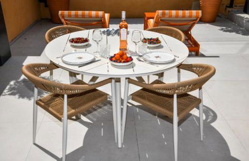 A 5 min à pied de la plage et 10 min du port, T2 vue mer avec vaste terrasse et parking privé - prestations haut de gamme - Foto 7