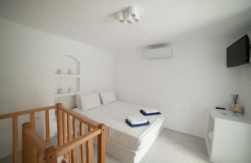 Thavma Milos - Foto 5