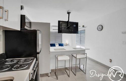 Studio wpool patio steps to beach - Photo 9