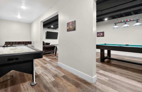 Grass Lake Retreat with Game Room & Fire Pit - Foto 24