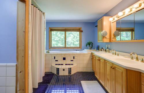 Lockes Glen - Lakefront Geneva Getaway with Dock! - Foto 14