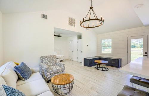 Bright Wallis Cottage with Pergola and Grill! - Foto 5