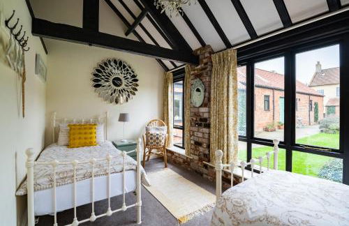 Hill House Farm Cottages - Foto 24