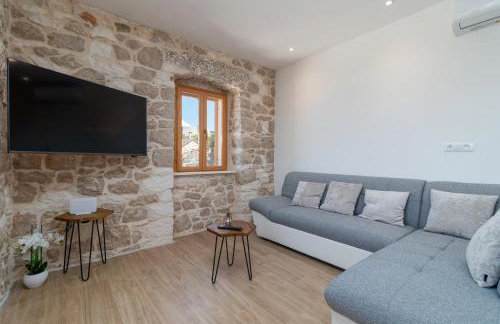 Stone house Grgo with heated swimming pool and spa - Foto 32