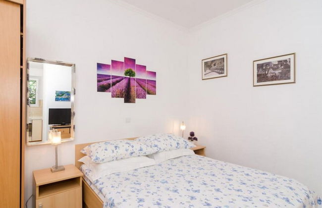 Apartments and Room Frane - Studio With Terrace - Photo 2