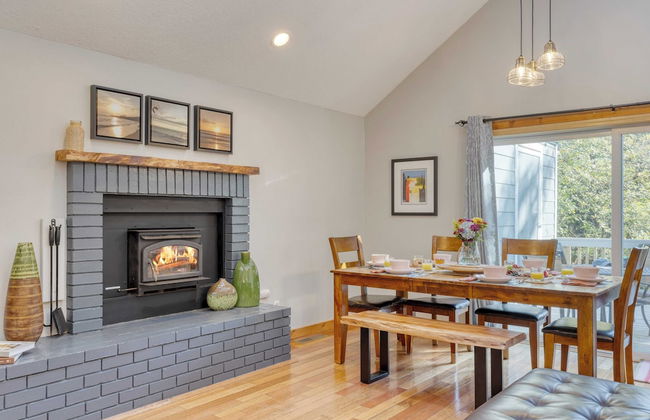 Royal Canoe by Avantstay Walk to the Shore + Private Yard - Foto 5